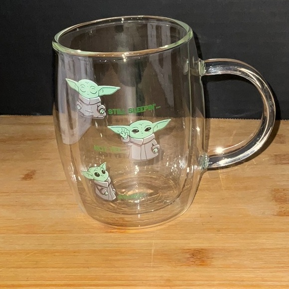 Star Wars Baby Yoda mugs set of 2 Mandalorian Grogu hot cold double wall NIB - Picture 4 of 4